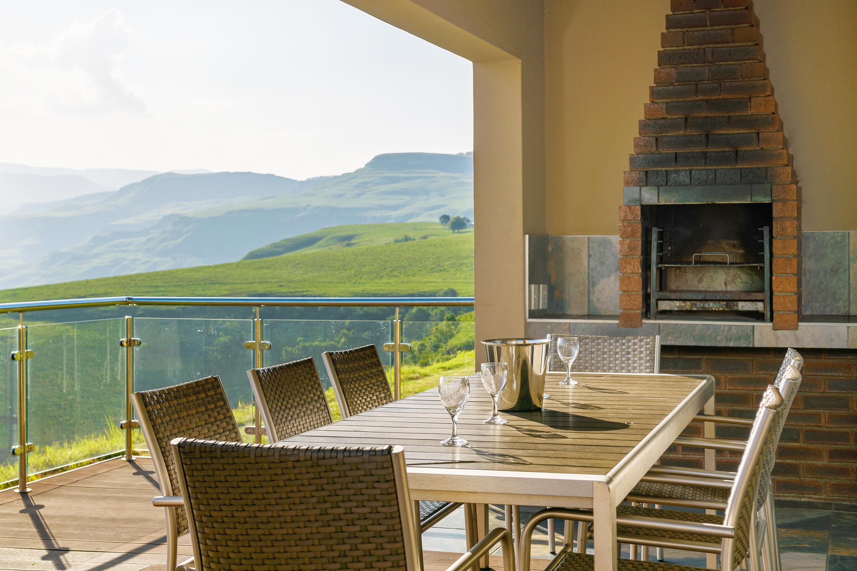 เคย์ลีย์ เมาน์เท็น รีสอร์ต Villa Champagne Valley ภายนอก รูปภาพ