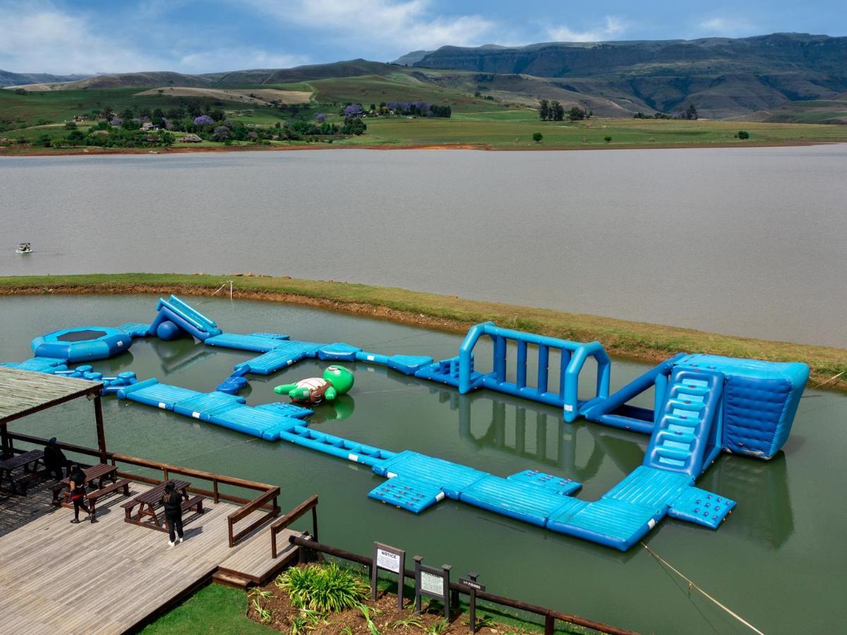 เคย์ลีย์ เมาน์เท็น รีสอร์ต Villa Champagne Valley ภายนอก รูปภาพ