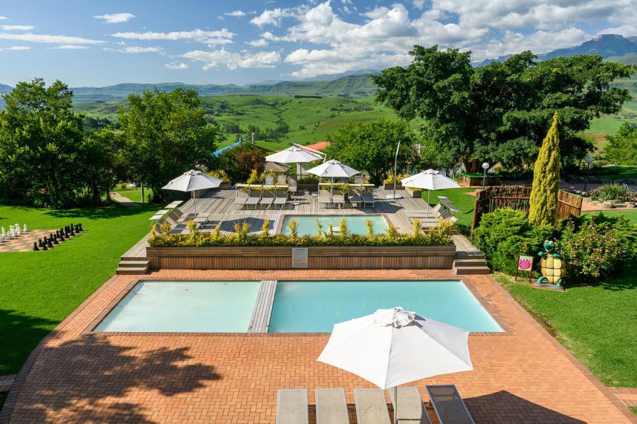 เคย์ลีย์ เมาน์เท็น รีสอร์ต Villa Champagne Valley ภายนอก รูปภาพ
